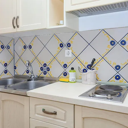 By The Sea Sparadici, - 24300 Apartman *