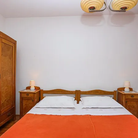 By The Sea Sparadici, - 24300 Appartement Šibenik