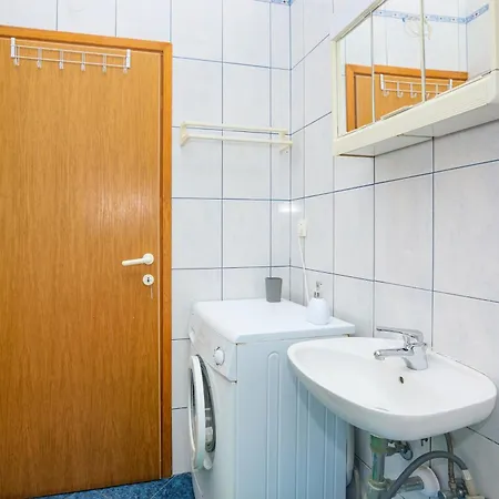 By The Sea Sparadici, - 24300 Appartement Šibenik