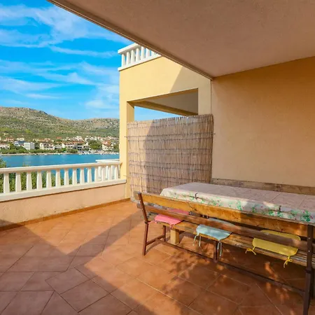By The Sea Sparadici, - 24300 Apartman