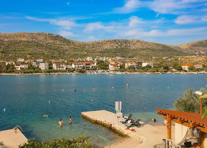 By The Sea Sparadici, - 24300 * שיבניק