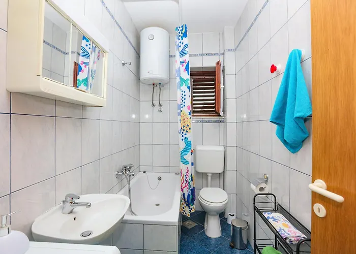 Appartement By The Sea Sparadici, - 24300 Šibenik