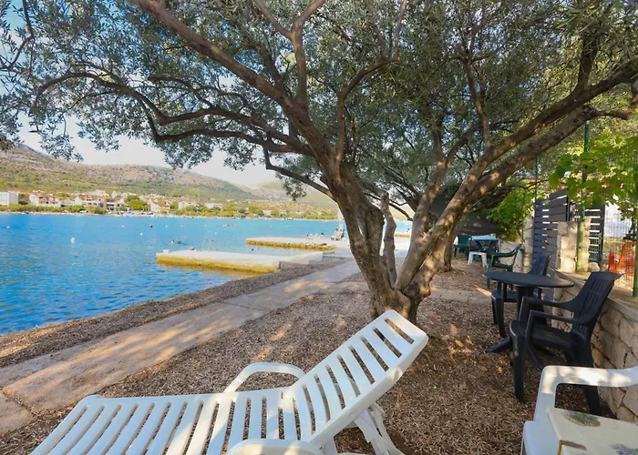 By The Sea Sparadici, - 24300