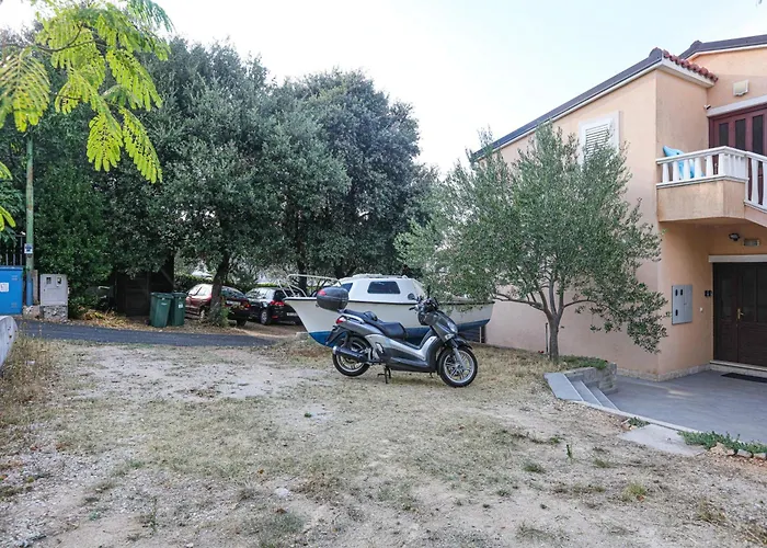 Appartement By The Sea Sparadici, - 24300