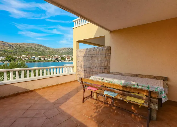 By The Sea Sparadici, - 24300 Appartement